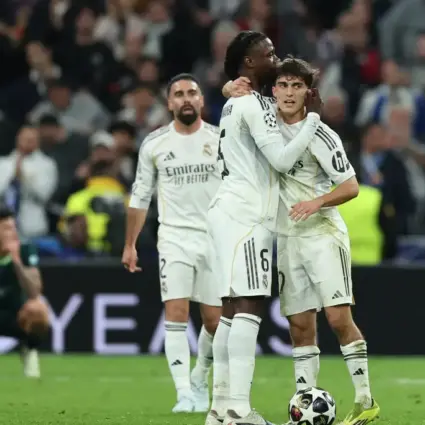 Missed Penalty Keeps City Comeback Dream